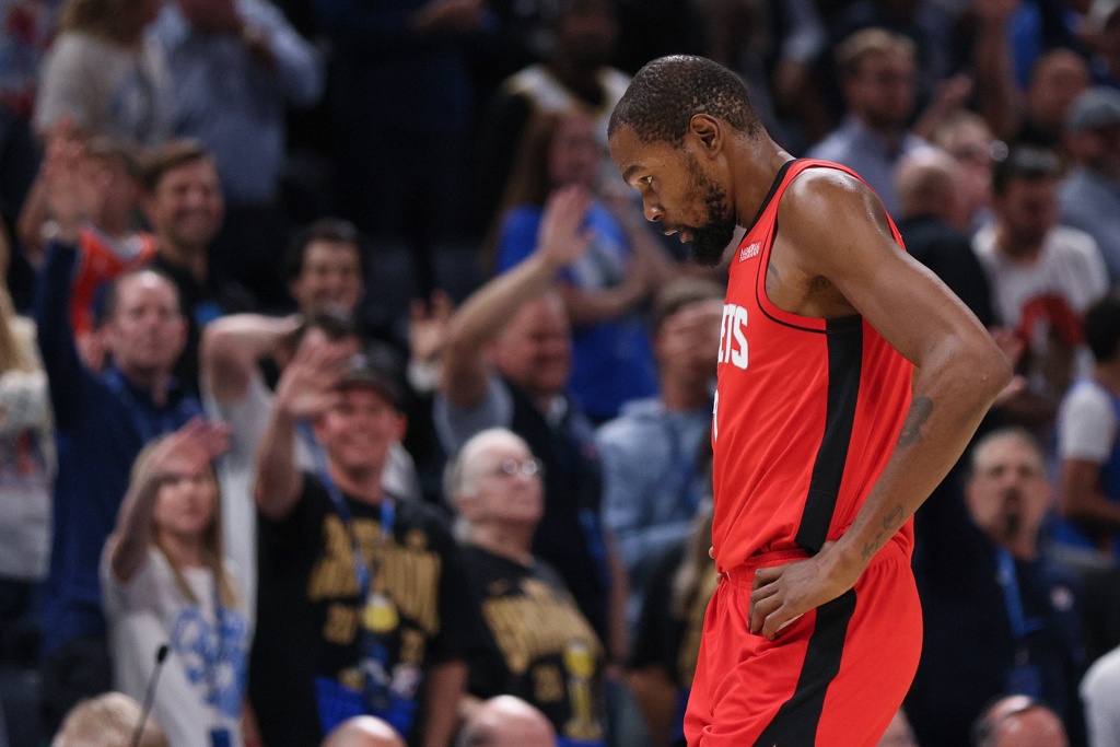 杜兰特：主场的球迷非常赞 若我能命中那些投丢的球结果就会不同