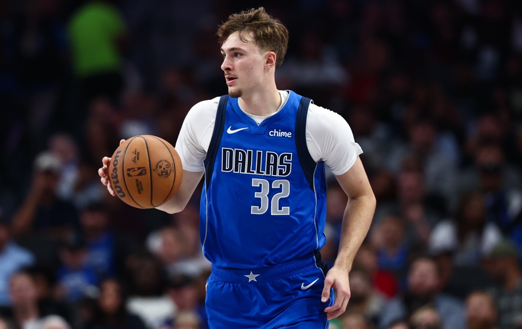 拉塞尔：所有人都想弗拉格打出KD式数据 他在攻防两端都从不停下